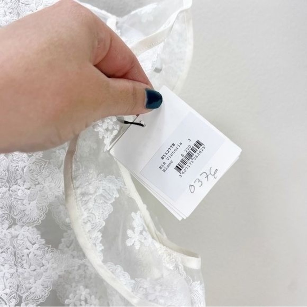 Sandro Floral Victoria Embroidered Lace Top White Floral Ruffle Sheer Sz 3 US L - Picture 4 of 8